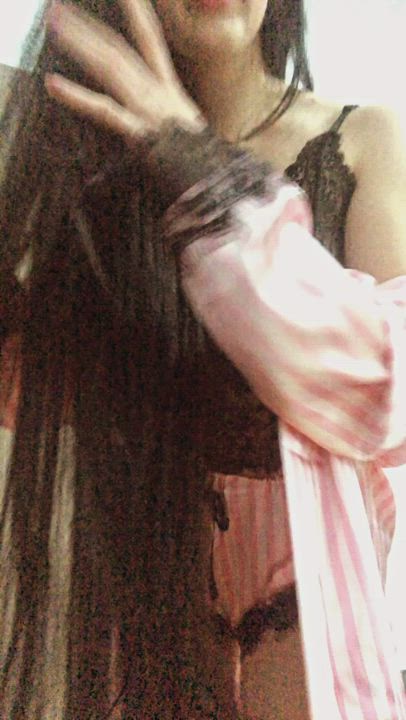 If some of you wants to see me dirty dancing, I'll celebrate and fuck myself💕