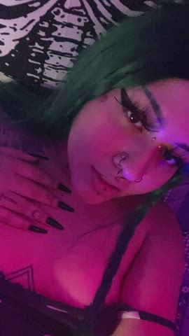Choke me hard while i beg for you to cum in me!