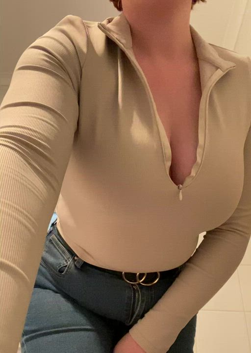 Do you like my new shirt? ? (OC)