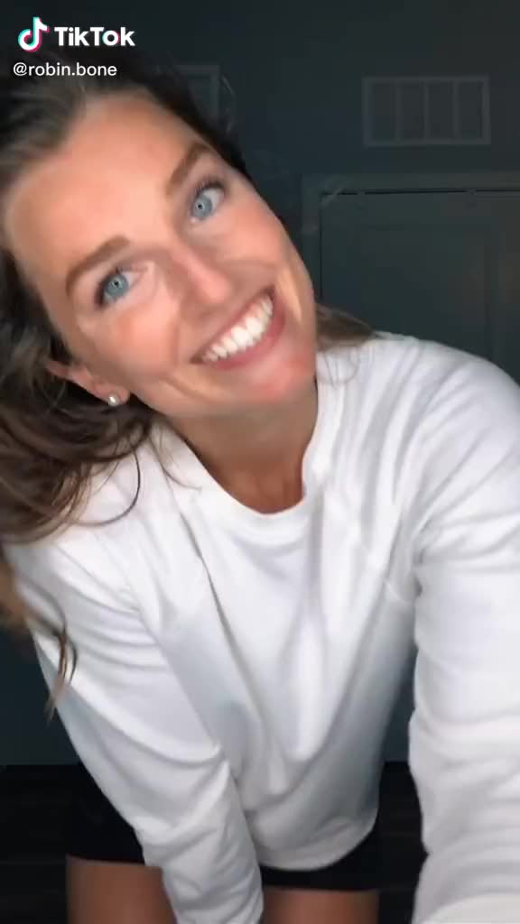 Robin Bone(robinbone) TikTok