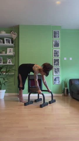 Dress Fitness Muscular Girl gif