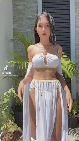 beautiful agony big tits dancing gif