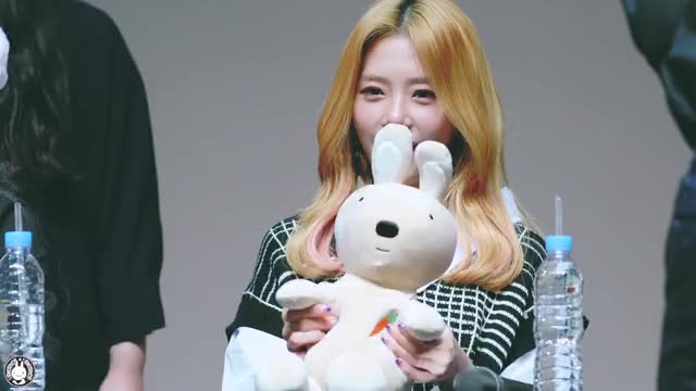 JiU bunny what