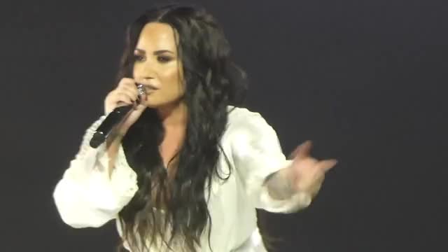 Demi