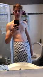 Massive cock 18yo HMU