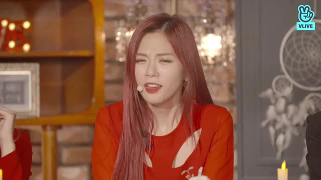 V LIVE - DREAMCATCHER X Rooftop Live - 드림캐쳐의 루프탑라이브! 47