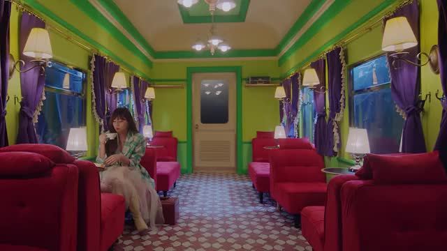 Apink 에이핑크 덤더럼(Dumhdurum) Music Video Official (2160p 24fps VP9 LQ-128kbit