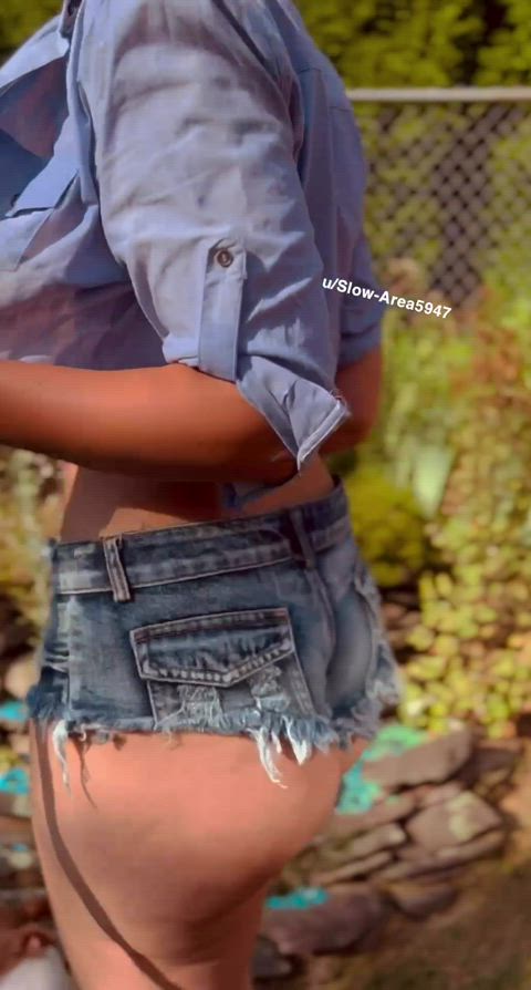 would you let me sit on your face ? 😇