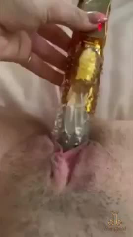 Girl needs to cum
