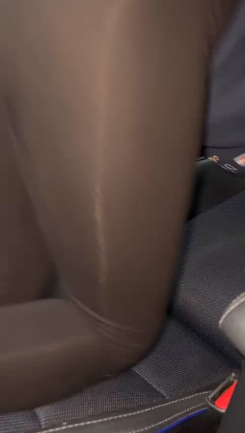 ass big ass booty bubble butt car sex milf outdoor public tease r/fuckoutdoors gif