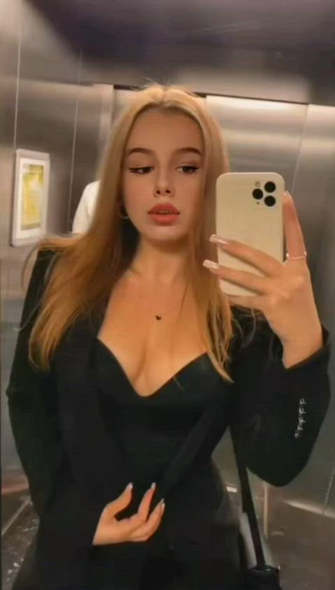 amateur big tits blonde cute solo teen tits tribute r/tributeme gif