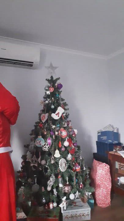 Merry Christmas, Boys! (I don't know how to upload videos to reddit that are longer