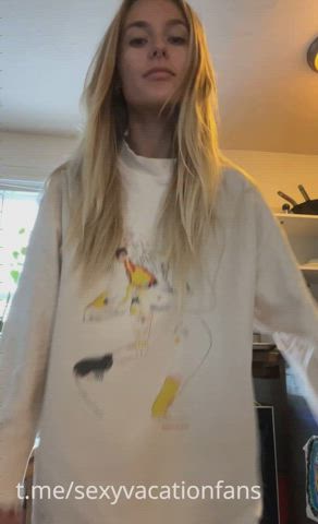 Cock hitting my throat will always be cleansing ✨