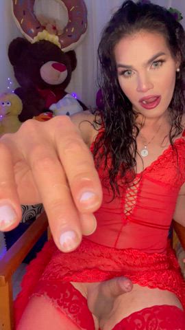 Any straight guy willing to taste my sweet girl cum?