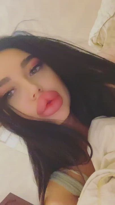 Fake Fetish Lips gif