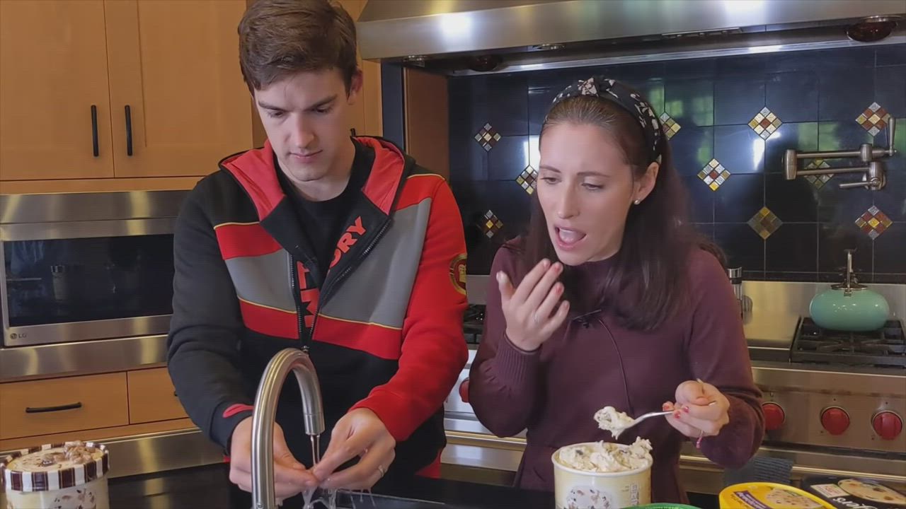 Finger lickin' pro (Video)