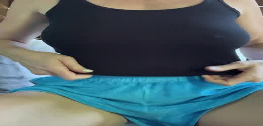 Milf Monday.... wait for it ?