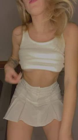 Short skirt