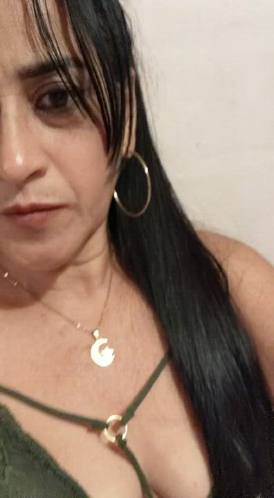 Mommy is here? 50 years? [Selling] sexting for 15$ ? Videocall for 15$ ? Femdom for
