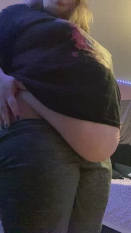 Titty drop 😜