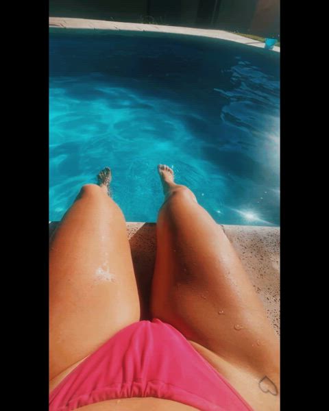 amateur bikini milf pool tik-tok gif