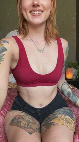 eat my little yummy yummy b cup titties