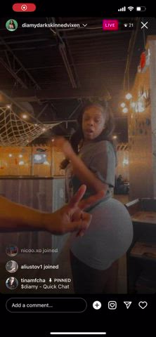 This ass is so fake and beautiful
