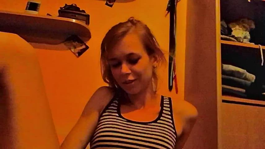 Skinny teen pussy streach