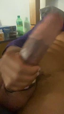 who wants to suck this straight dick 😏