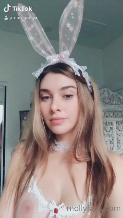 Cute TikTok Thot Molly Bennet - Get her MEGA belIow 👇