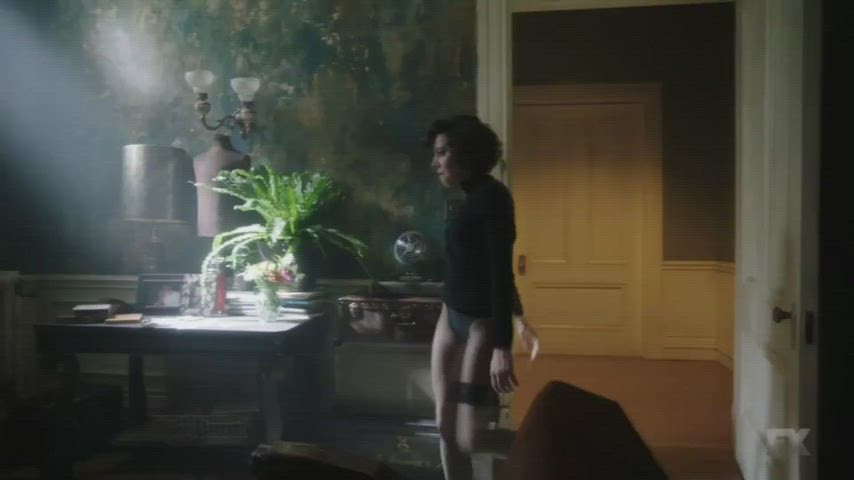 aubrey plaza celebrity sexy gif