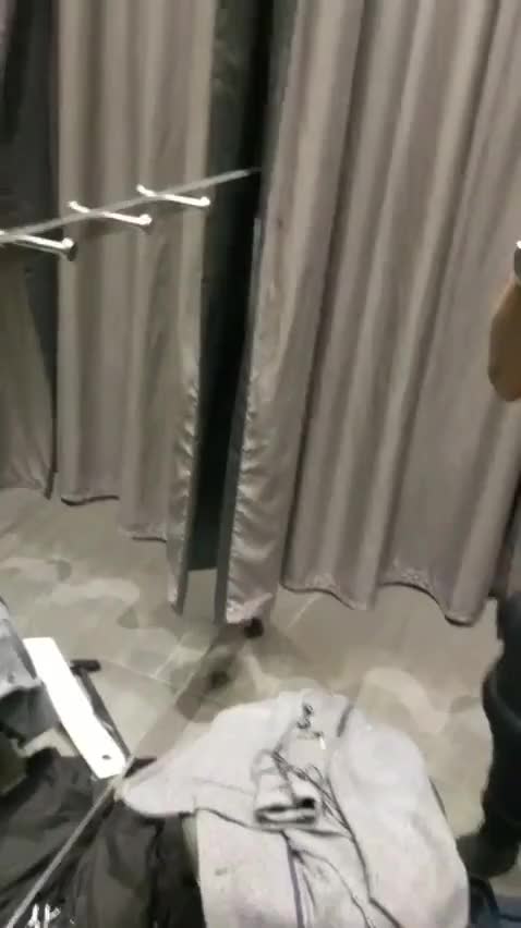 Mirrors are made for wanking