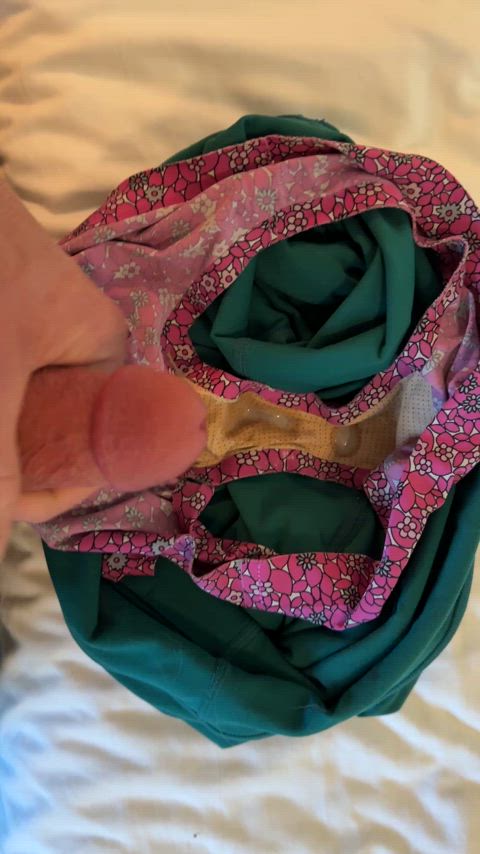 Pink flowers green yoga pants