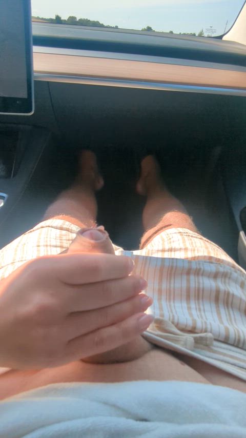 amateur car car sex handjob onlyfans swedish girls-finishing-the-job gif