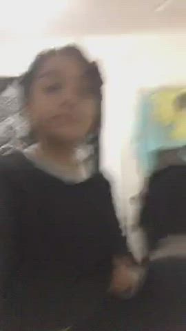 Flashing small titiies and big ass + full vid in the comments
