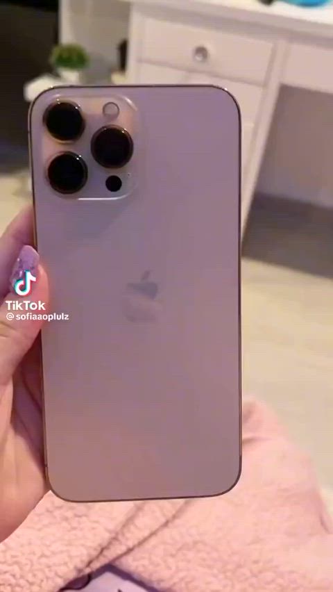 r/tiktits tiktok flashing nipples nipslip boobs gif
