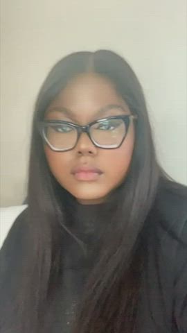 Hey <3 I’m V!