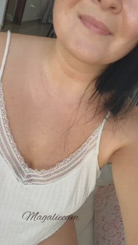 Are my asymmetrical wings also attractive?
