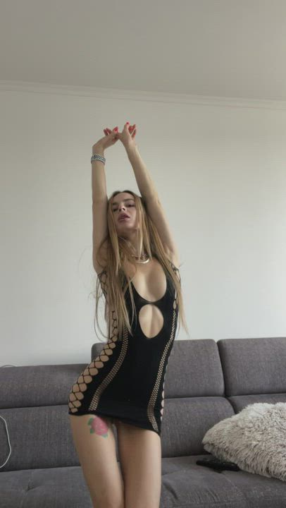 Daddy’s horny babe