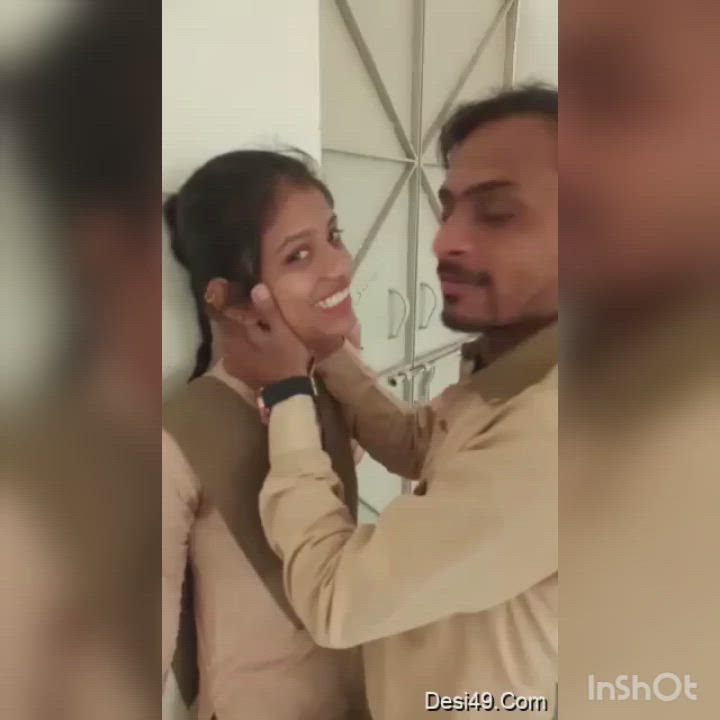 A school boy kissing school girl full video