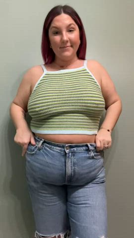 Want to cum inside a mom who likes to go braless?