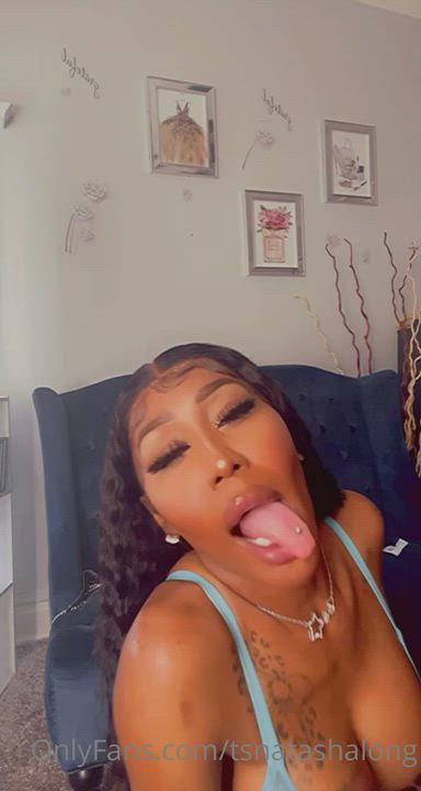 Sexy Ebony Blowjob
