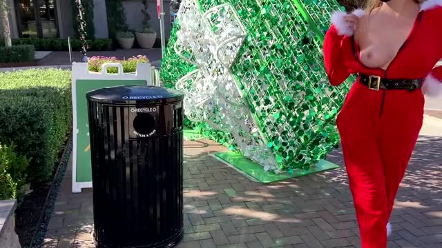 A present for you this Xmas!?