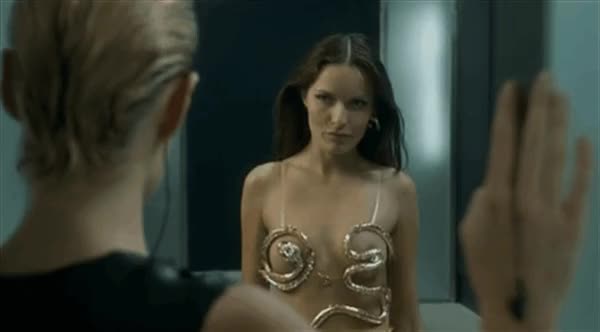 Femme Fatale