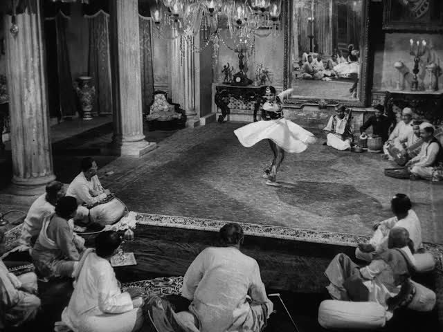 Music-Room-1958-GIF-01-26-44-dancer-twirls