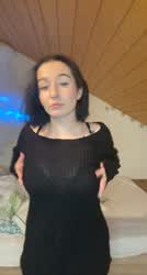 (18) I want to fuck one lucky redditor. Who wants to be the lucky one? 😇