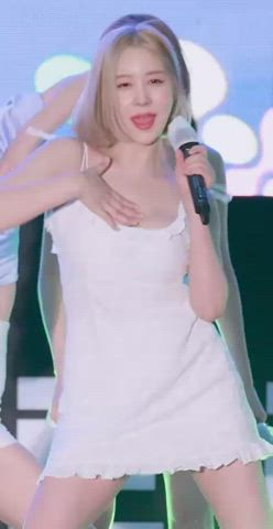 Celebrity Jiggling Korean gif
