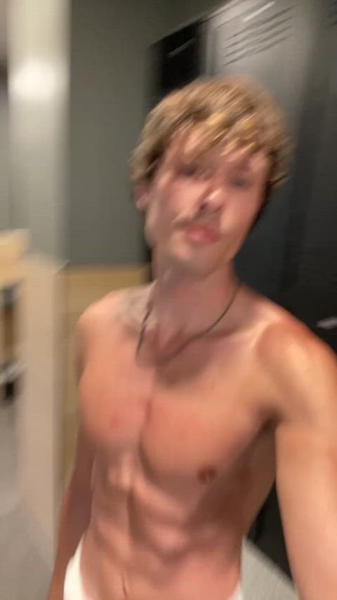 abs erection gay gym muscles onlyfans public tease teasing exposed-in-public massive-cock