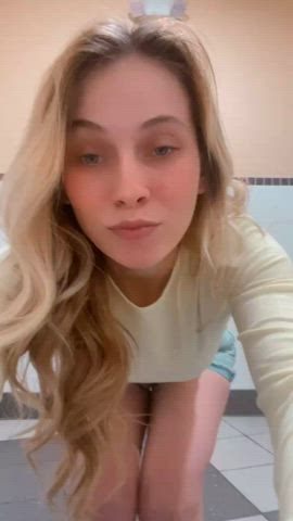 ass milf public gif