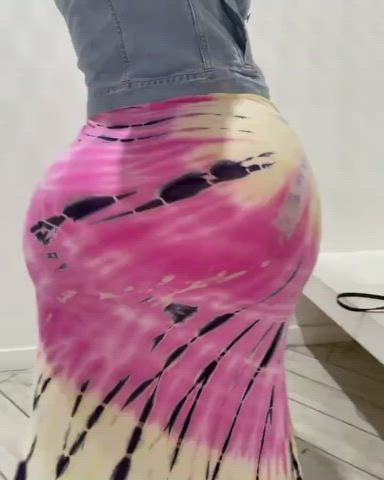 Booty Jiggling Pawg gif